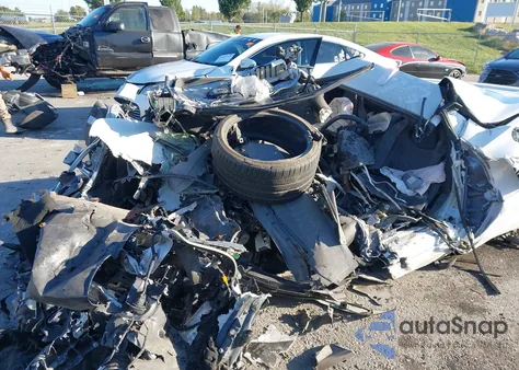 2024 Chevrolet Corvette Stingray Rwd 2Lt from USA, damaged, VIN 1G1YB3D43R5103417